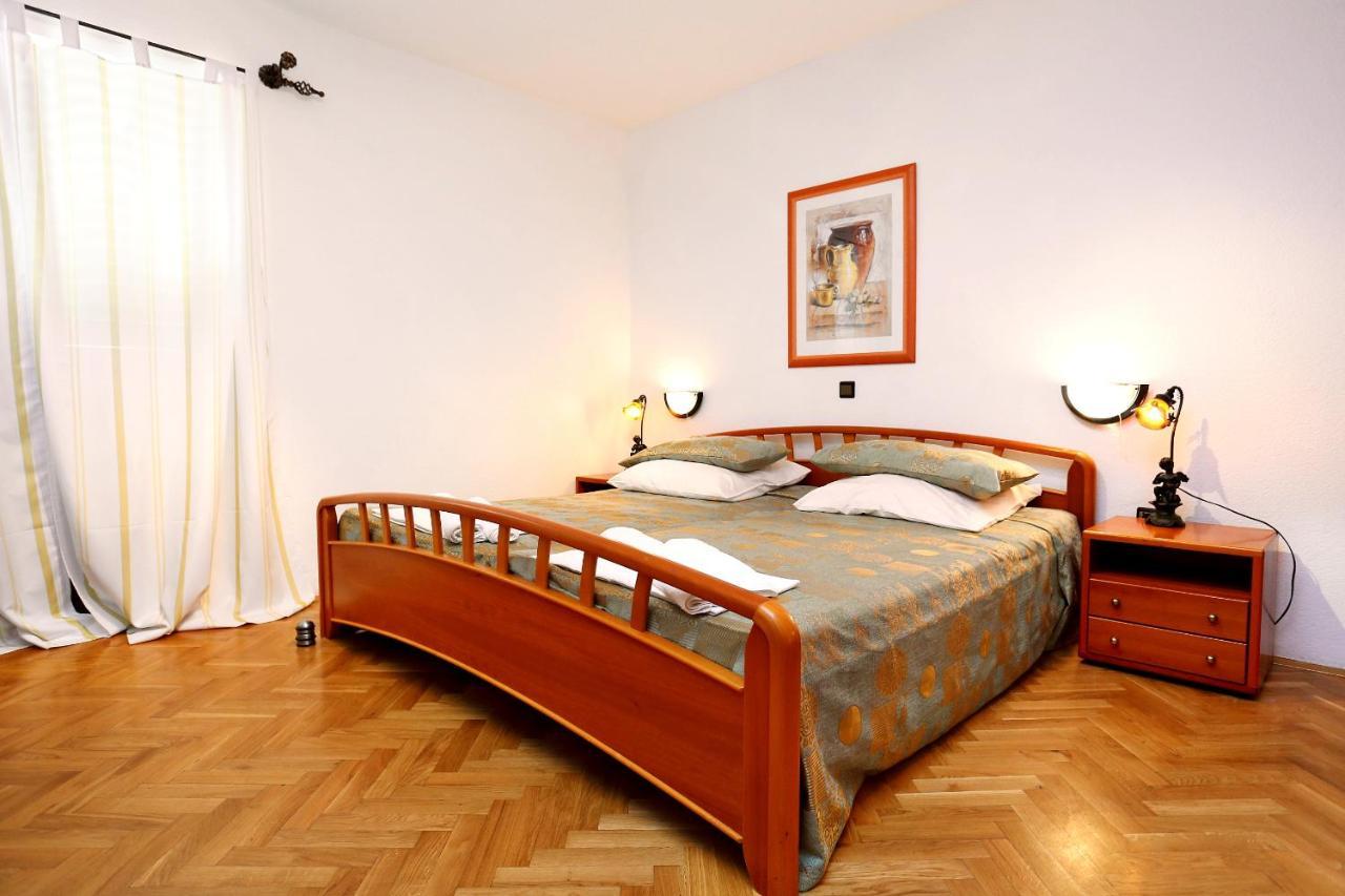 Apartments And Rooms With Parking Space Duce, Omis - 10303 Extérieur photo