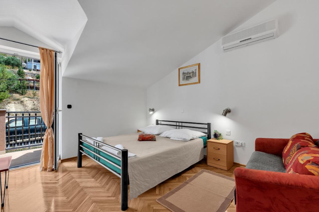 Apartments And Rooms With Parking Space Duce, Omis - 10303 Extérieur photo