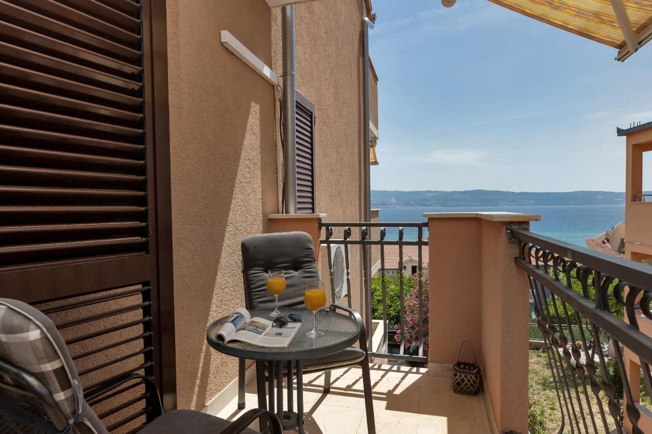 Apartments And Rooms With Parking Space Duce, Omis - 10303 Extérieur photo