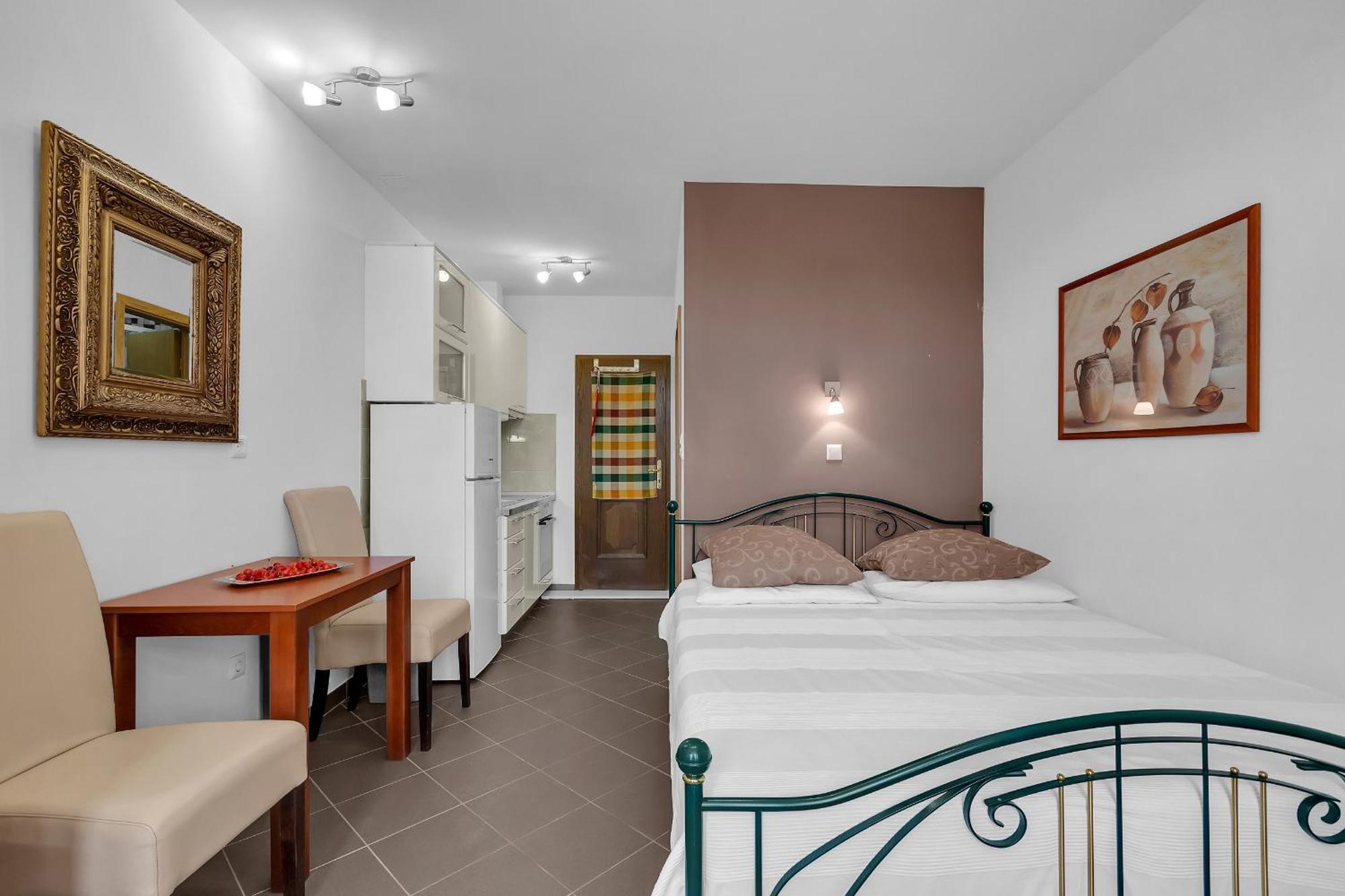 Apartments And Rooms With Parking Space Duce, Omis - 10303 Chambre photo
