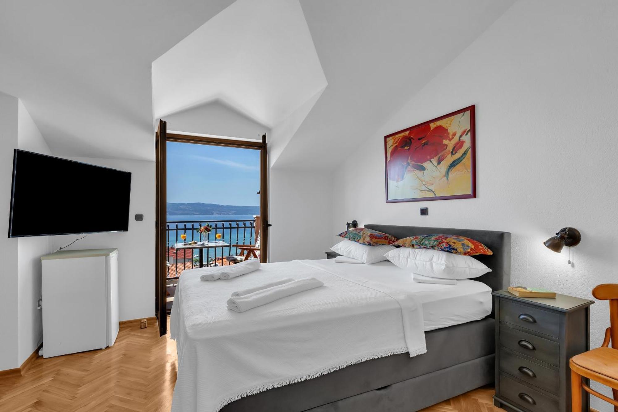 Apartments And Rooms With Parking Space Duce, Omis - 10303 Chambre photo