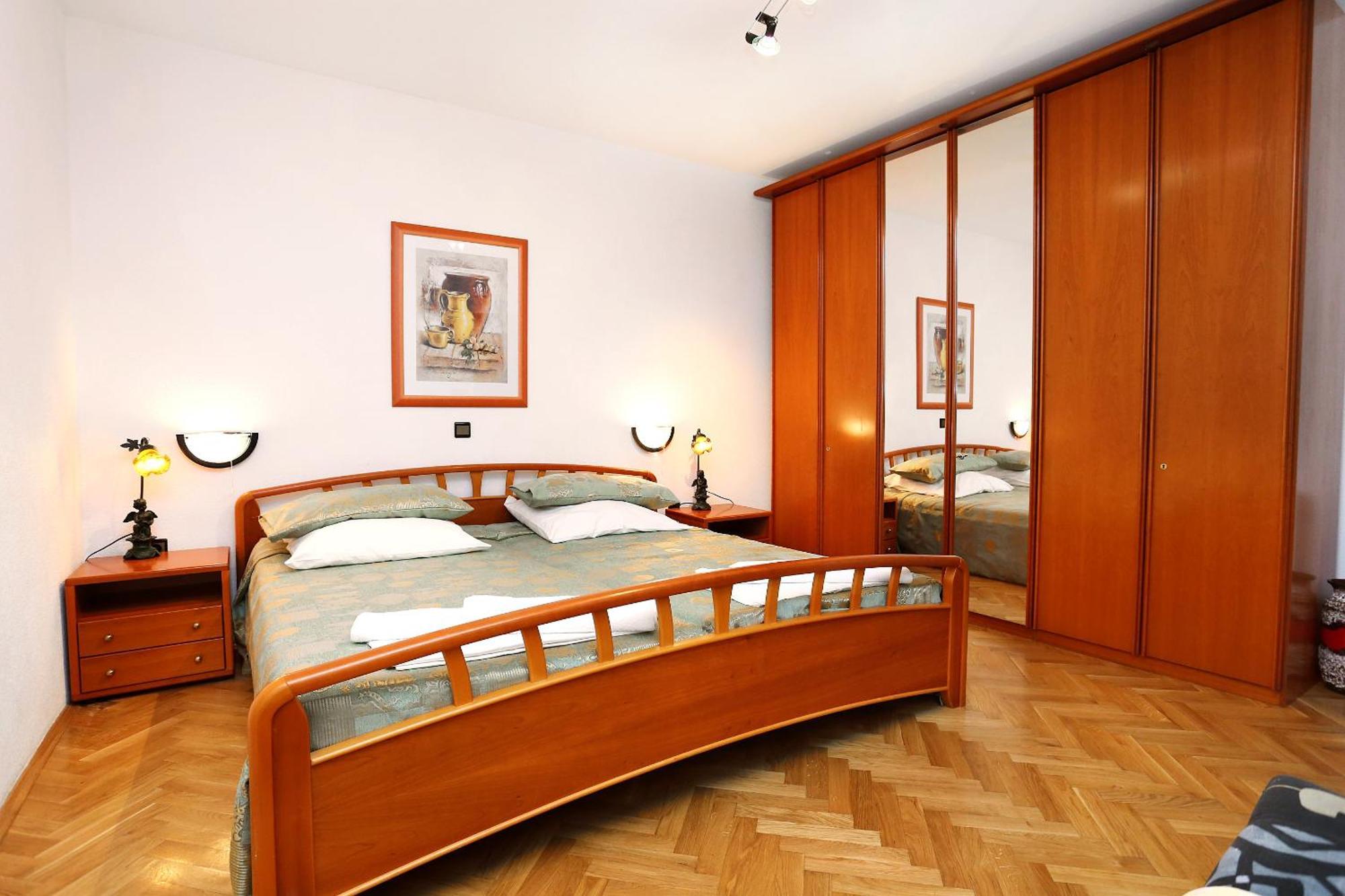 Apartments And Rooms With Parking Space Duce, Omis - 10303 Chambre photo